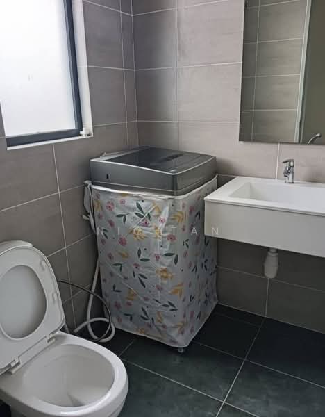 Condominium for Rent at Platinum Arena - Nic Tan - Bathroom - PropertyGuru.com.my