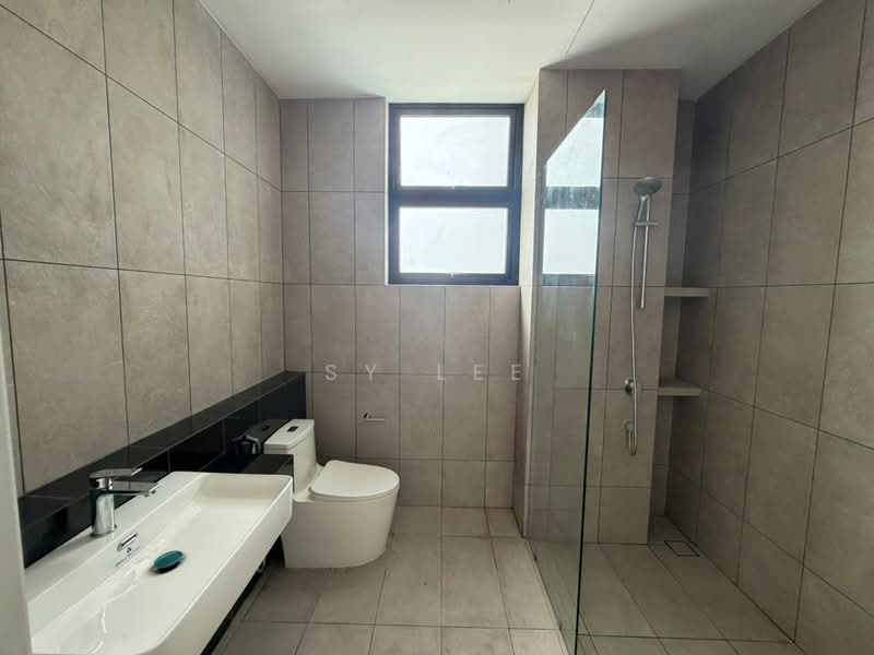 2-storey Terraced House for Rent in Bandar Gamuda Cove (Dengkil) - SY Lee - Bathroom - PropertyGuru.com.my