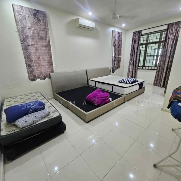 Semi-Detached House for Rent in Bertam Malim (Bertam) - Thomas Lam - Bedroom - PropertyGuru.com.my