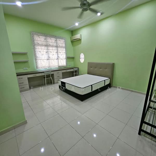 Semi-Detached House for Rent in Bertam Malim (Bertam) - Thomas Lam - Bedroom - PropertyGuru.com.my