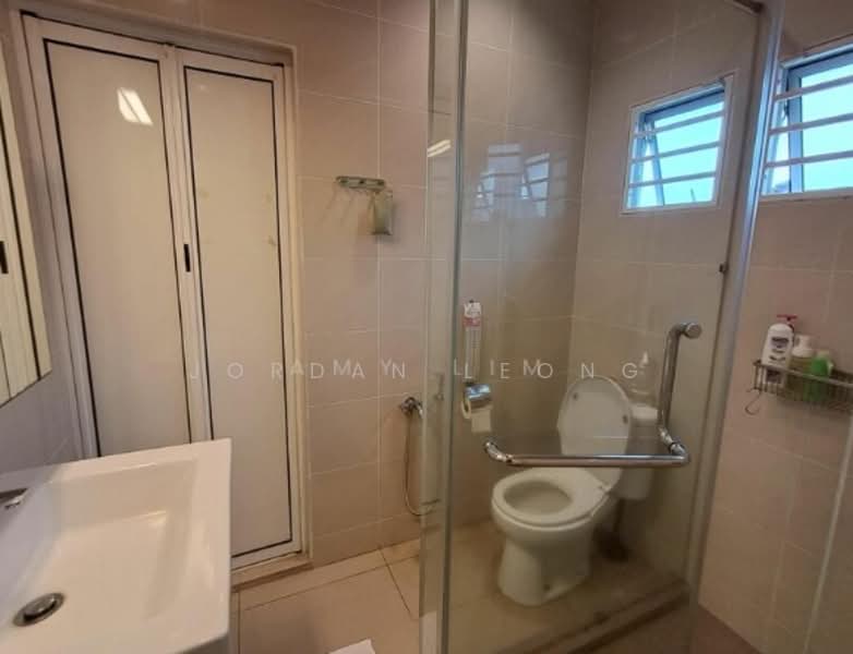 Semi-Detached House for Sale in Usj 5 (Subang Jaya) - Jordan Leong - Bathroom - PropertyGuru.com.my