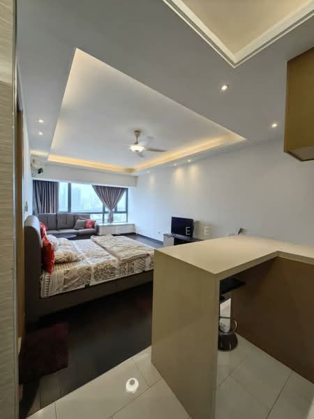 Servis Apartment untuk Disewa di R&F Princess Cove Phase 1 - Jet Lee - Bedroom - PropertyGuru.com.my