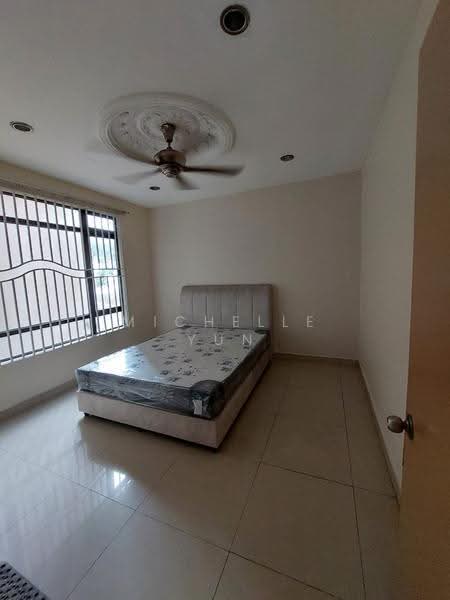 Kondominium untuk Disewa di Royal Domain Sri Putramas 2 - Michelle Yun - Bedroom - PropertyGuru.com.my