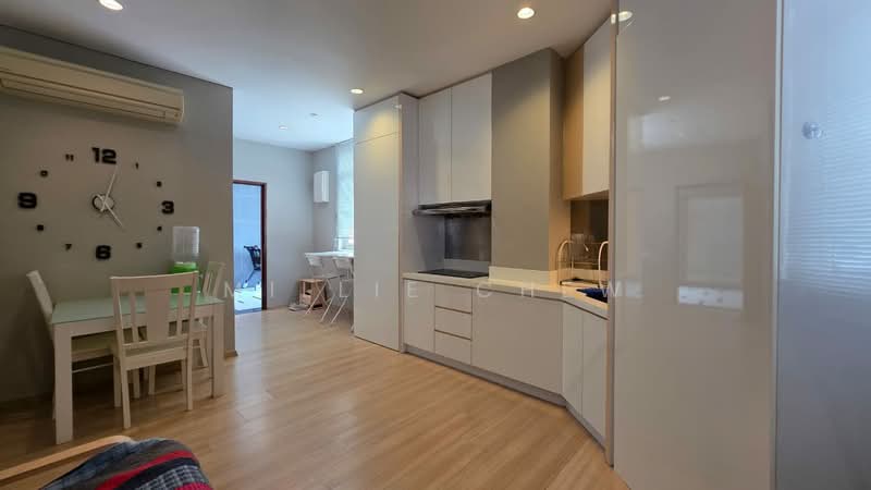 Service Residence for Sale at One One Eight (118 @ Island Plaza) - Millie Chew - Kitchen - PropertyGuru.com.my