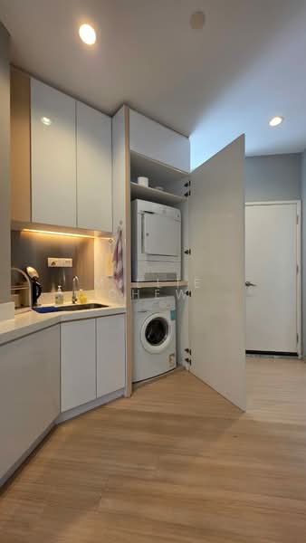 Service Residence for Sale at One One Eight (118 @ Island Plaza) - Millie Chew - Interior - PropertyGuru.com.my