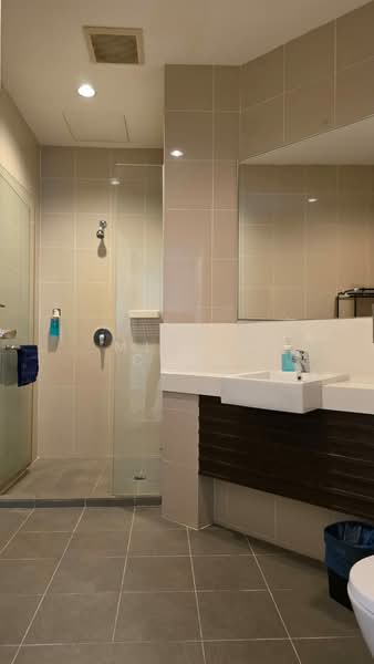 Service Residence for Sale at One One Eight (118 @ Island Plaza) - Millie Chew - Bathroom - PropertyGuru.com.my