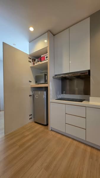 Service Residence for Sale at One One Eight (118 @ Island Plaza) - Millie Chew - Kitchen - PropertyGuru.com.my