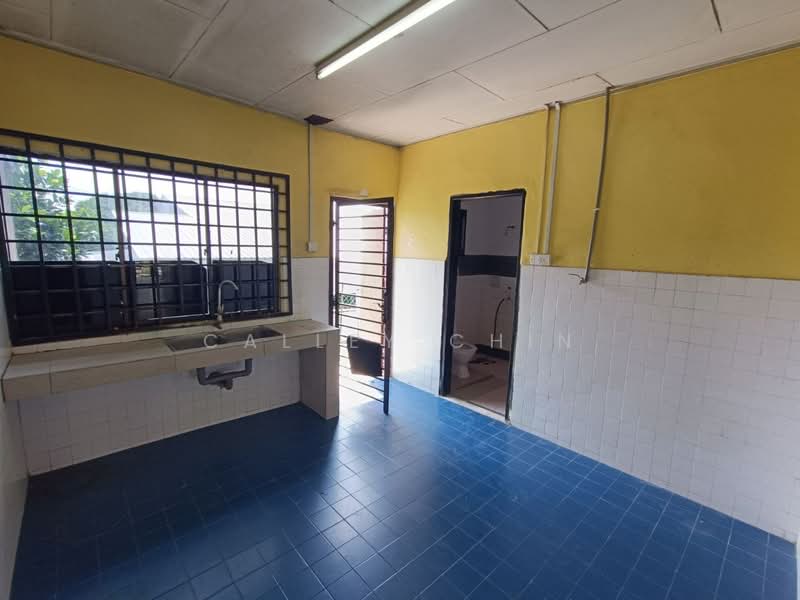 1-storey Terraced House for Sale in Skudai (Johor) - Calley Chin - Kitchen - PropertyGuru.com.my