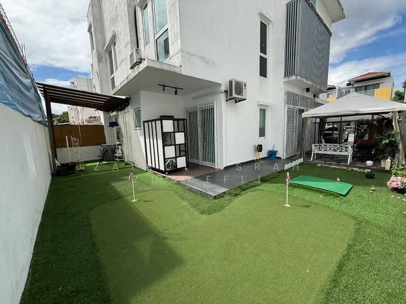 Semi-Detached House for Sale in Kajang (Selangor) - Zairul Asrah Zulkefli - Exterior - PropertyGuru.com.my