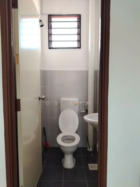2-storey Terraced House for Sale in Taman Setia Indah (Tebrau) - CS Tan - Bathroom - PropertyGuru.com.my