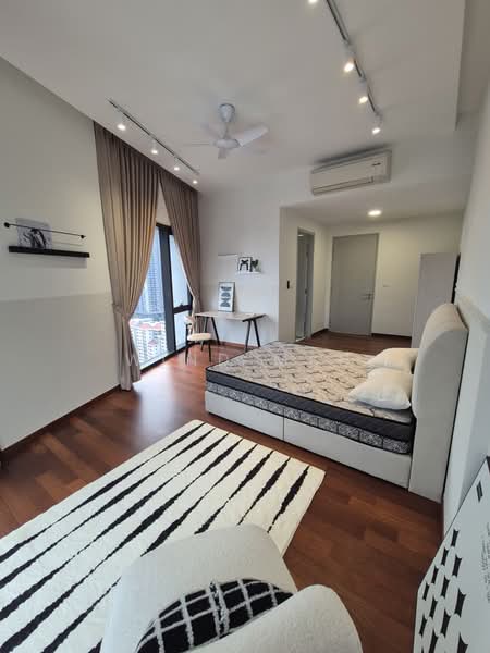 Service Residence for Rent at Sapphire Paradigm - Wind Mah - Bedroom - PropertyGuru.com.my