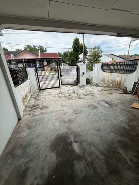 1-storey Terraced House for Sale in Taman Kempas (Tampoi) - Fion Choo - PropertyGuru.com.my