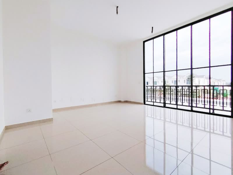 Rumah Teres 2 Tingkat untuk Dijual di Masai (Johor) - Jennifer Ng - Living Room - PropertyGuru.com.my