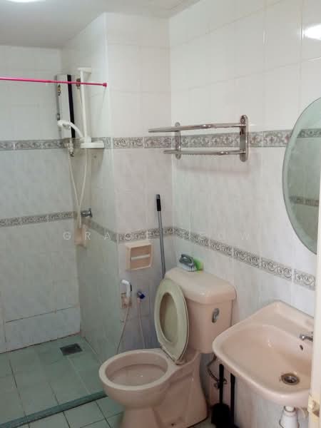 Kondominium untuk Disewa di Sunway Sutera Condominium - Grace Teow - Bathroom - PropertyGuru.com.my