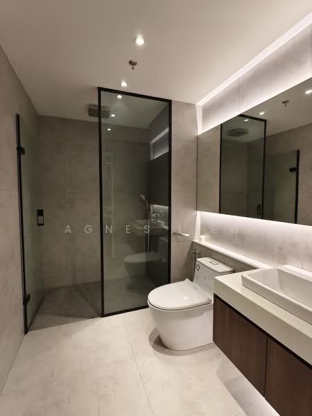Servis Apartment untuk Dijual di Golden Crown Residence - Agnes Liew - Bathroom - PropertyGuru.com.my