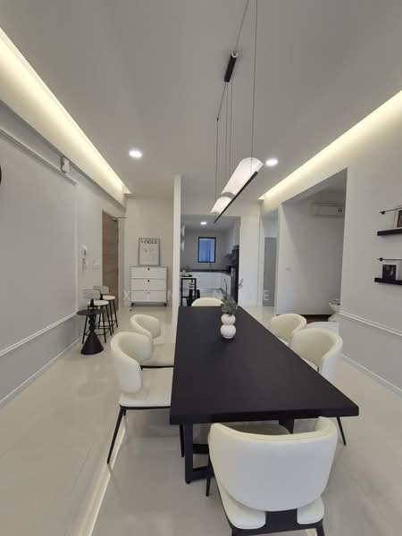 Service Residence for Rent at Sapphire Paradigm - Xin Nee - Dining Room - PropertyGuru.com.my