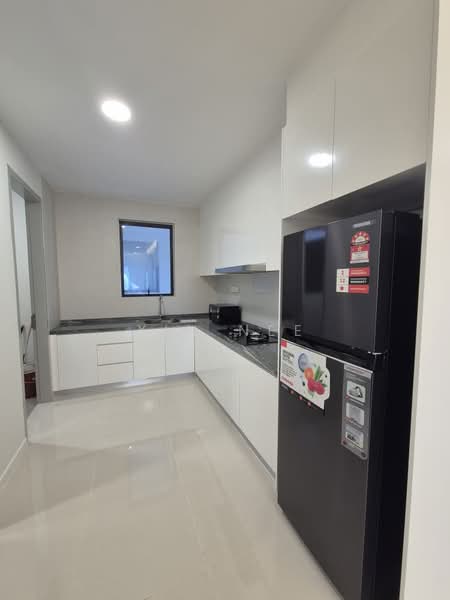 Service Residence for Rent at Sapphire Paradigm - Xin Nee - Kitchen - PropertyGuru.com.my