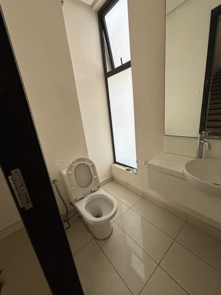 Rumah Teres untuk Dijual di Medini (Iskandar Puteri (Nusajaya)) - Cony Ong - Bathroom - PropertyGuru.com.my