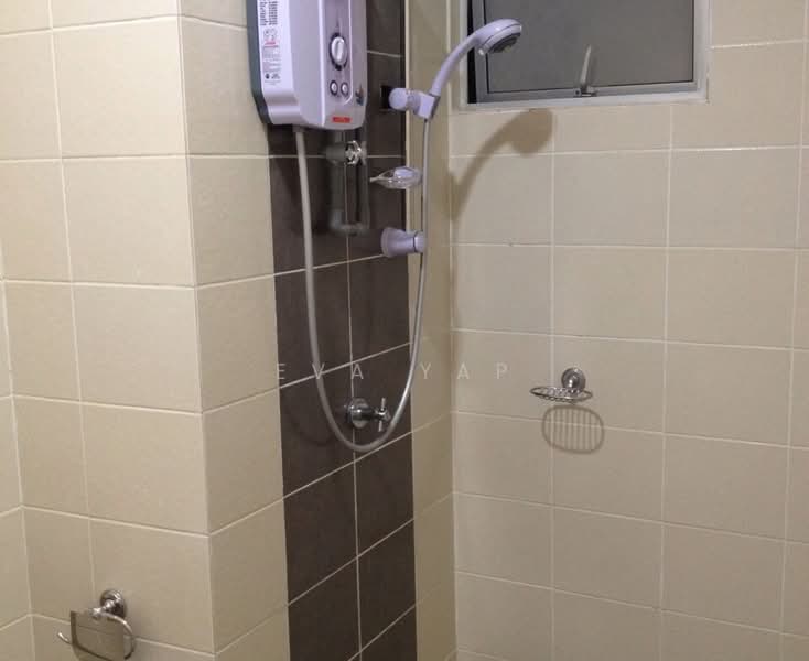 Servis Apartment untuk Disewa di I Residence - Eva Yap - Bathroom - PropertyGuru.com.my