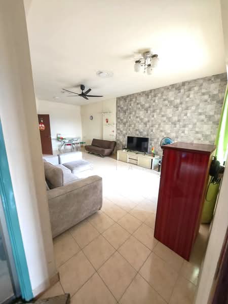 Apartment for Rent at Bayu Puteri 3 - CS Tan - Living Room - PropertyGuru.com.my