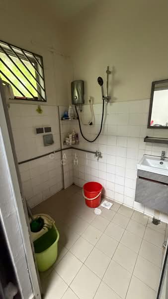 2-storey Terraced House for Sale in Taman Skudai Baru (Skudai) - Calley Chin - Bathroom - PropertyGuru.com.my