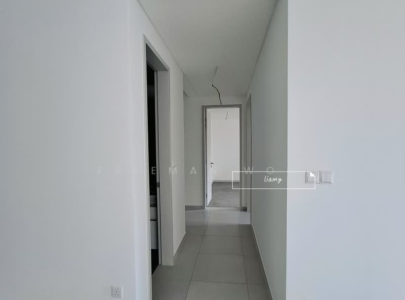 Kondominium untuk Dijual di ALIX Residences - Freeman Woo - Corridor - PropertyGuru.com.my