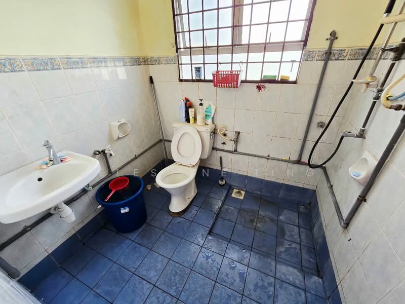 Rumah Teres 2 Tingkat untuk Dijual di Taman Bukit Semenyih (Semenyih) - Celestine Ting - Bathroom - PropertyGuru.com.my