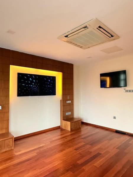 Bungalow for Sale in Batu Ferringhi (Penang) - Elaine Ooi - Living Room - PropertyGuru.com.my