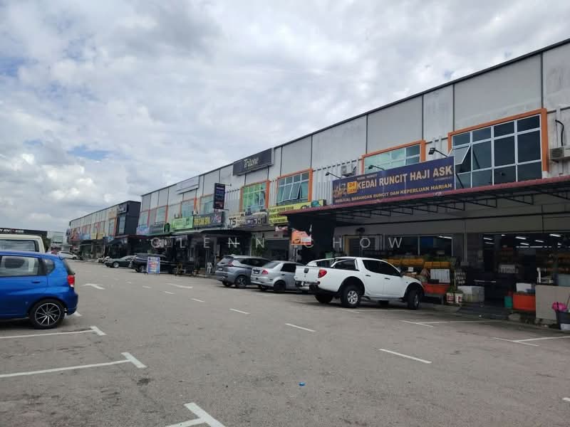 Shop for Rent in Taman Pulai Mutiara (Iskandar Puteri (Nusajaya)) - Glenn Chow - Exterior - PropertyGuru.com.my