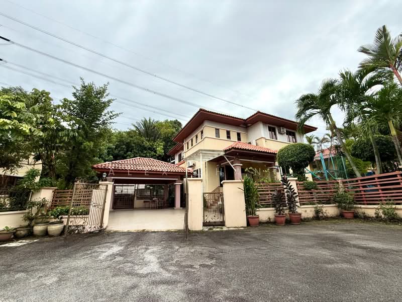 Rumah Berkembar untuk Dijual di Ara Damansara (Selangor) - Alex Chang - Exterior - PropertyGuru.com.my