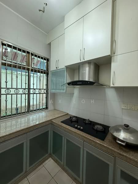 Semi-Detached House for Sale in Taman Sutera Utama (Skudai) - Max Loh - Kitchen - PropertyGuru.com.my