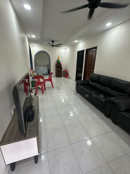 Rumah Teres 1 Tingkat untuk Dijual di Pontian (Johor) - Calley Chin - Living Room - PropertyGuru.com.my