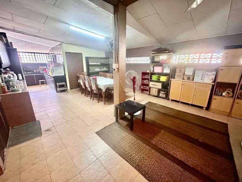 Rumah Banglo untuk Dijual di Bandar Rinching (Semenyih) - Ammeer Nadzrai - Kitchen - PropertyGuru.com.my