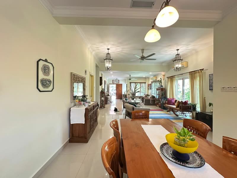 Rumah Banglo untuk Dijual di Ampang Jaya (Ampang) - Yumiko Kew - Dining Room - PropertyGuru.com.my