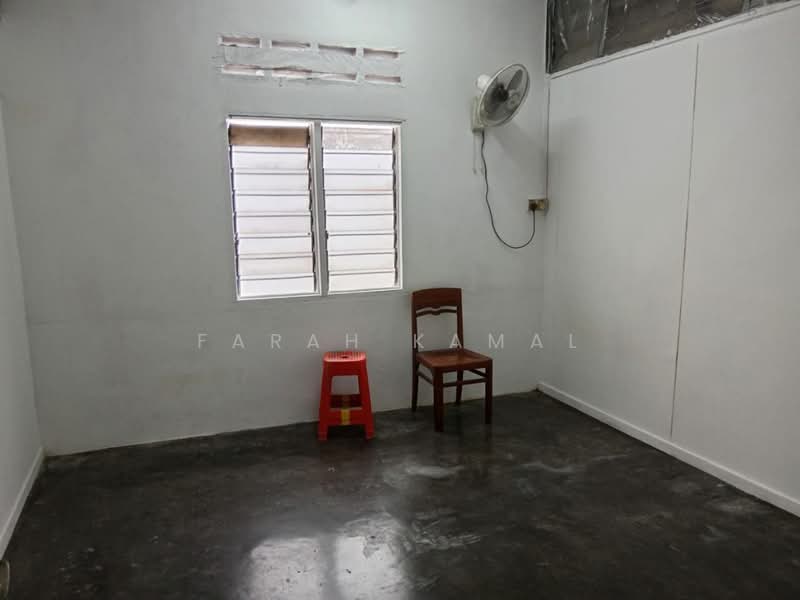 Zero-Lot Bungalow for Rent in Taman Selayang (Selayang) - Farah Kamal - Interior - PropertyGuru.com.my
