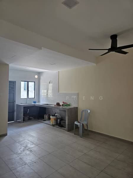 Terraced House for Sale in Bukit Beruang (Bukit Baru) - Vinc Pheng - Kitchen - PropertyGuru.com.my