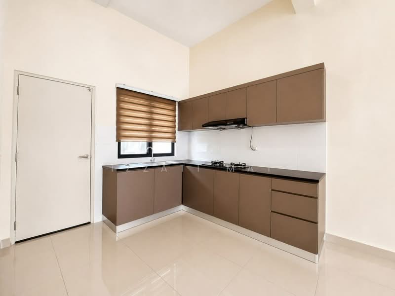 Terraced House for Sale in Dengkil (Selangor) - Izzati Mat - Kitchen - PropertyGuru.com.my