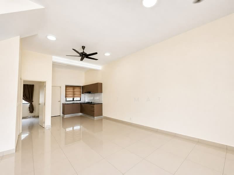 Terraced House for Sale in Dengkil (Selangor) - Izzati Mat - Kitchen - PropertyGuru.com.my