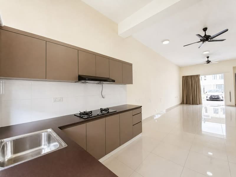 Terraced House for Sale in Dengkil (Selangor) - Izzati Mat - Kitchen - PropertyGuru.com.my