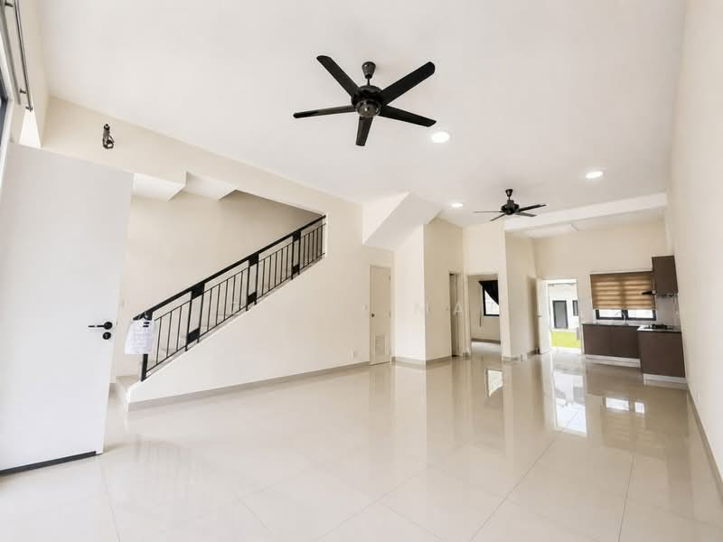 Terraced House for Sale in Dengkil (Selangor) - Izzati Mat - Living Room - PropertyGuru.com.my