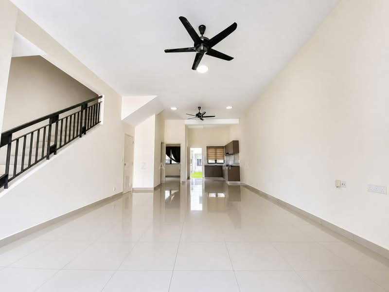 Terraced House for Sale in Dengkil (Selangor) - Izzati Mat - Living Room - PropertyGuru.com.my