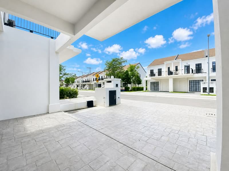 Terraced House for Sale in Dengkil (Selangor) - Izzati Mat - Exterior - PropertyGuru.com.my