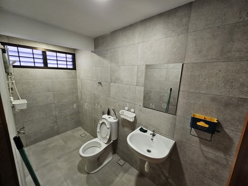 Rumah Teres 2 Tingkat untuk Dijual di Subang Jaya (Selangor) - Ken Leong - Bathroom - PropertyGuru.com.my