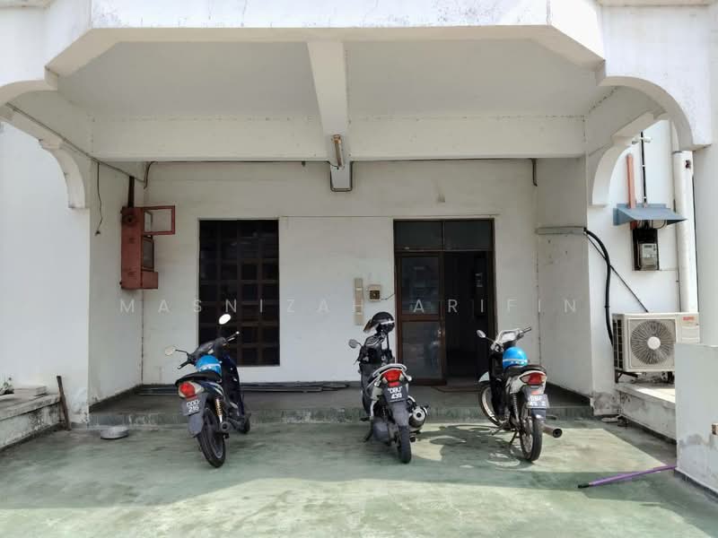 Warehouse for Rent in Pengkalan Chepa (Kelantan) - Masnizah Arifin - Exterior - PropertyGuru.com.my