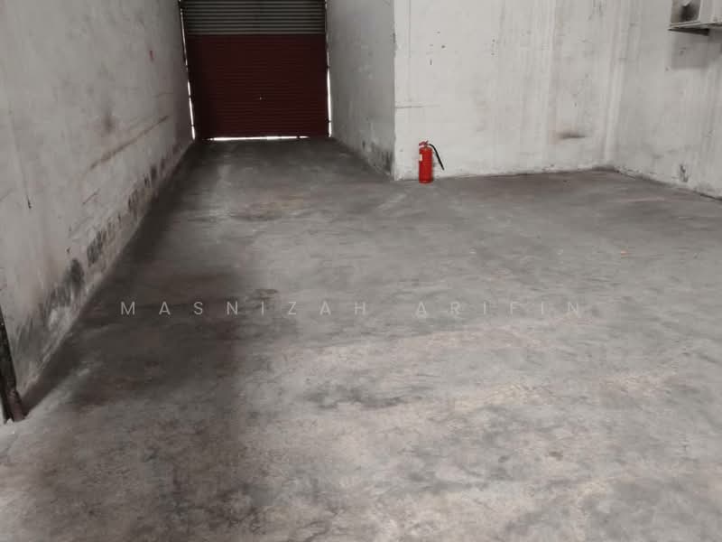 Warehouse for Rent in Pengkalan Chepa (Kelantan) - Masnizah Arifin - Interior - PropertyGuru.com.my