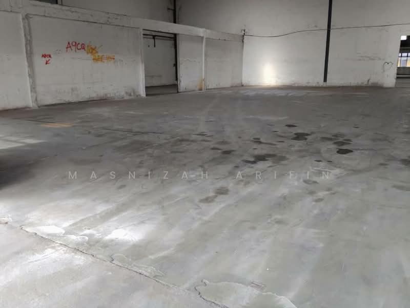 Warehouse for Rent in Pengkalan Chepa (Kelantan) - Masnizah Arifin - Interior - PropertyGuru.com.my