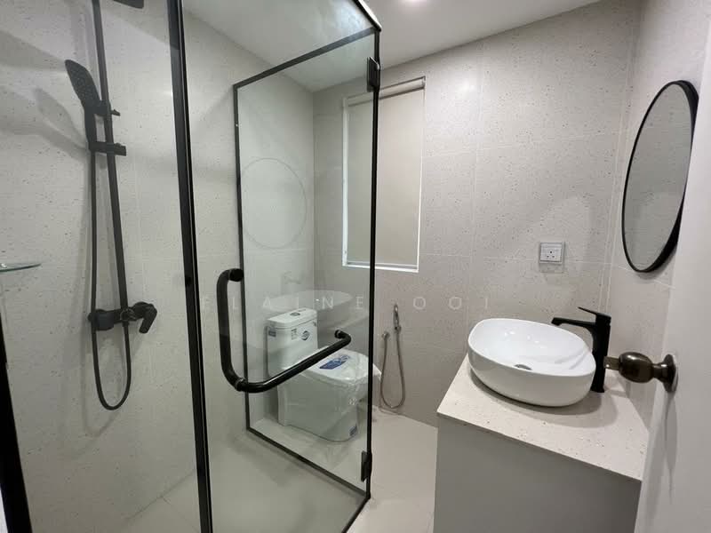 Condominium for Rent at Putra Marine Resort - Elaine Ooi - Bathroom - PropertyGuru.com.my