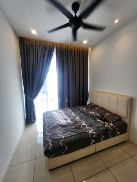 Kondominium untuk Disewa di Queens Residences Q1 @ Queens Waterfront - Annie Tan - Bedroom - PropertyGuru.com.my