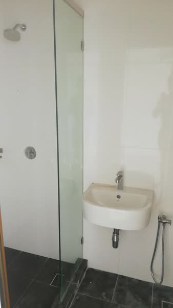 Soho for Sale in George Town (Penang) - Kelvin Tan - Bathroom - PropertyGuru.com.my