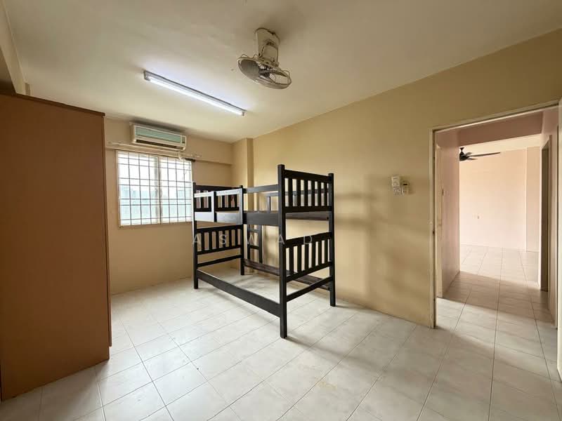 Pangsapuri untuk Dijual di Casa Prima - Aswad . - Bedroom - PropertyGuru.com.my